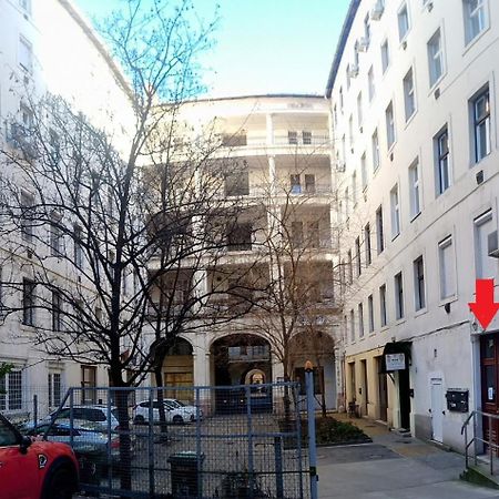 Sparrowl Apartments Budapest Exterior photo